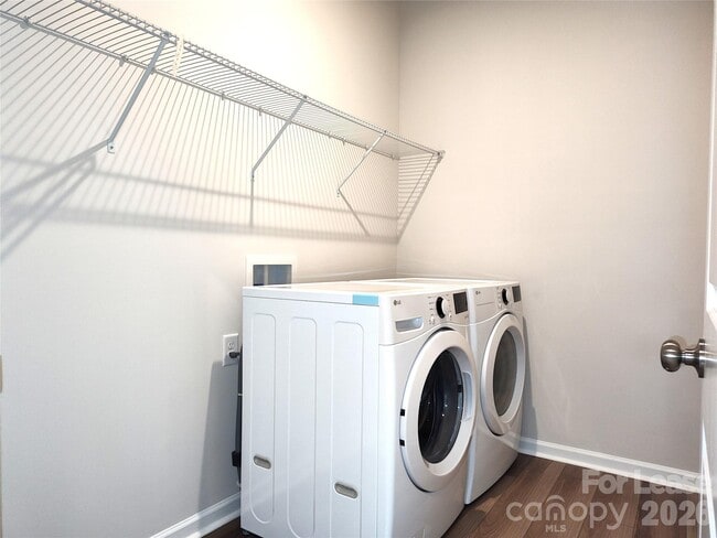 Building Photo - 8823 Arrington Hall Dr