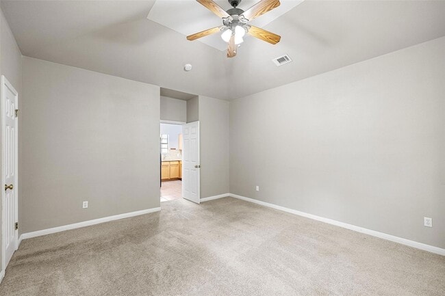 Building Photo - 1301 S Quinlan Park Rd