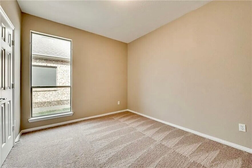 Second Bedroom - 2716 Twinflower Dr