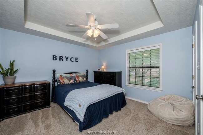 Building Photo - 2905 Aztec Ct