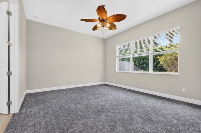 Building Photo - 8883 Kingsmoor Wy