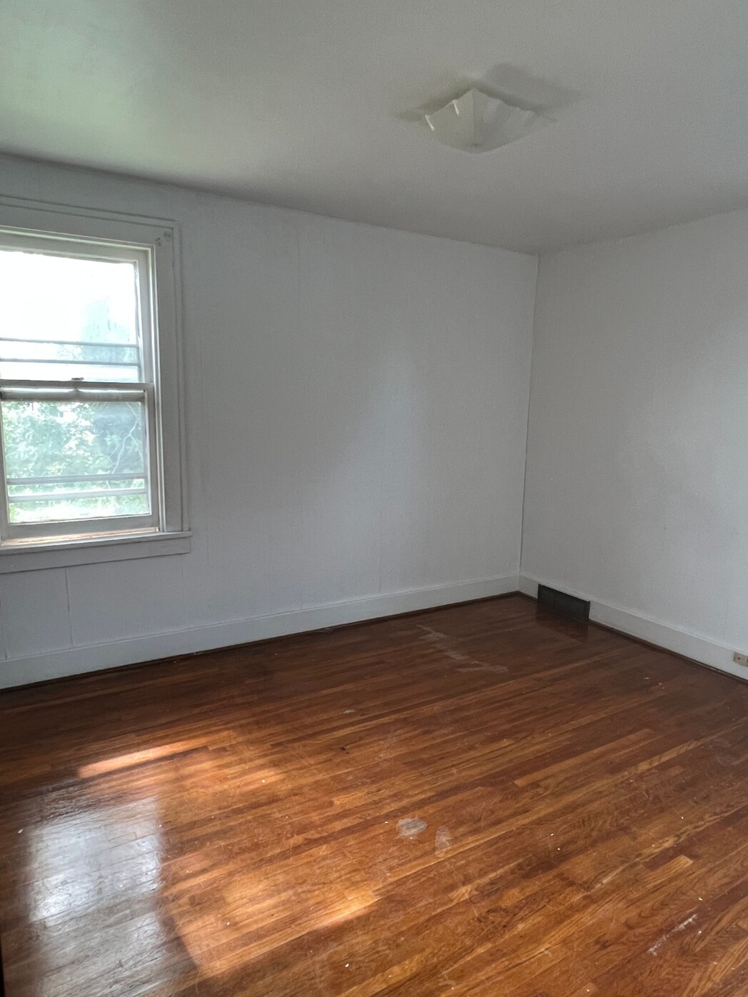 Building Photo - 161 Whitehall Ave