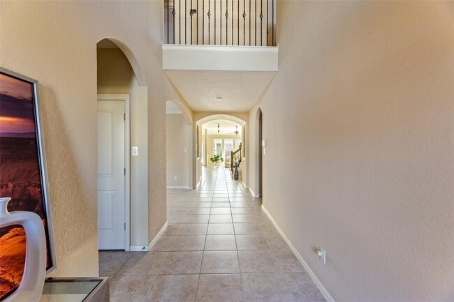 Building Photo - 6811 Peach Mill Ln