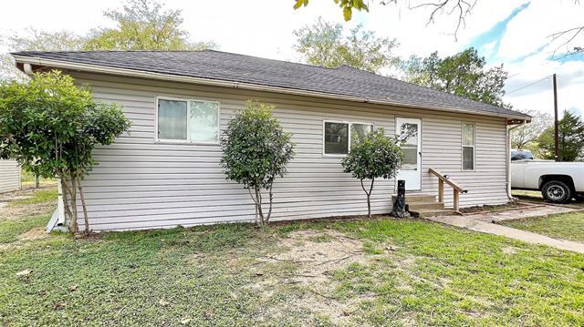 Building Photo - 213 Hope St