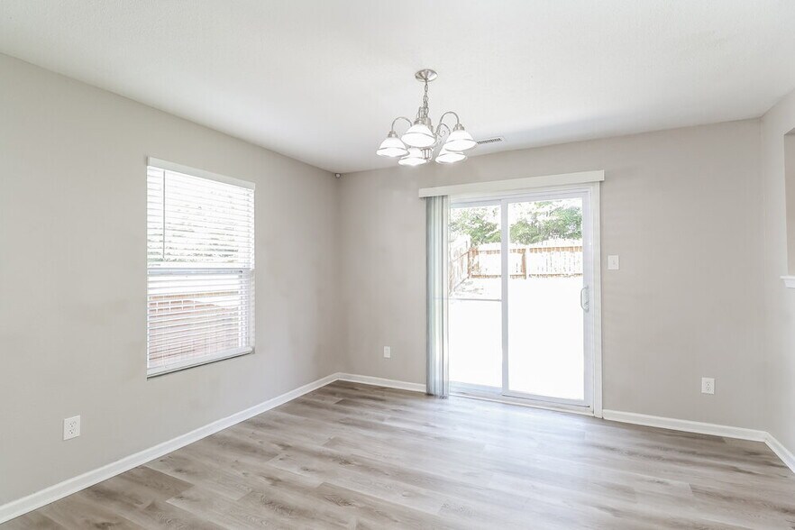 Building Photo - 4142 Kellybrook Dr
