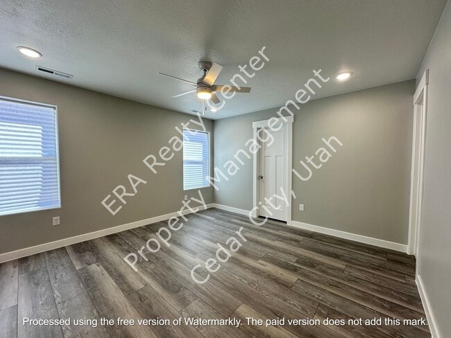 Building Photo - 3981 N Hawks Landing Loop