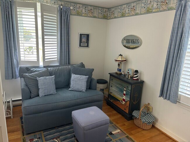 Building Photo - 19 Underway Dr