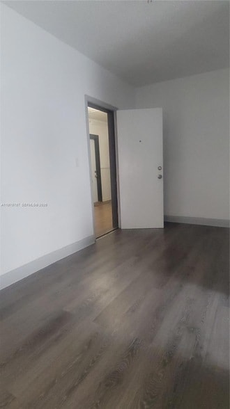 Building Photo - 1322 SW 7th St