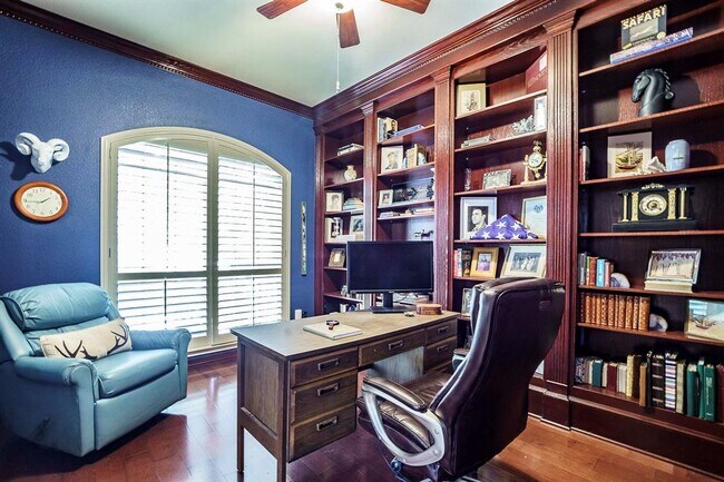 Building Photo - 5201 Kite Tail Dr