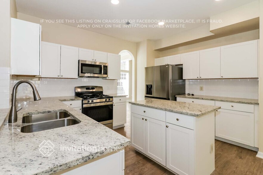 Building Photo - 7419 Pleasant Ridge Dr