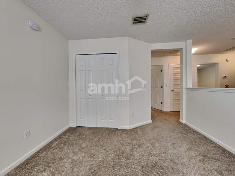 Building Photo - 1447 River of May St