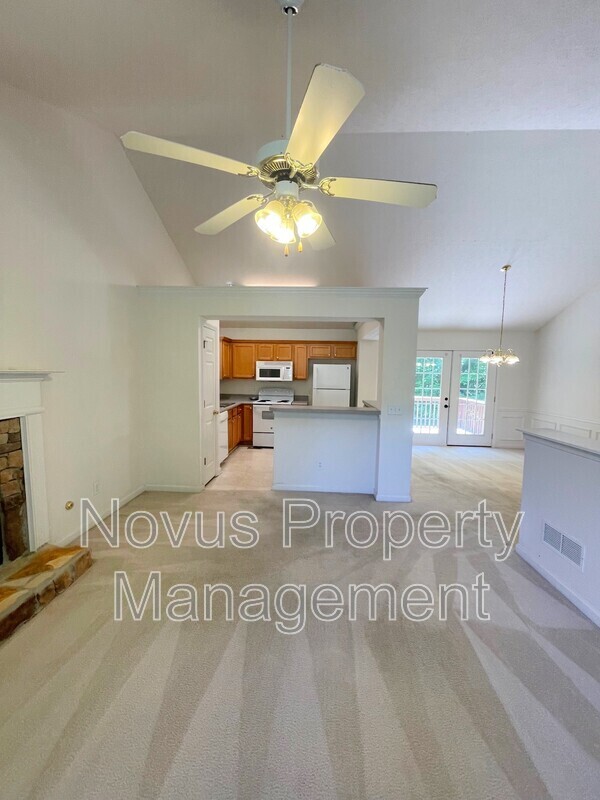 Building Photo - 23 Gold Creek Dr