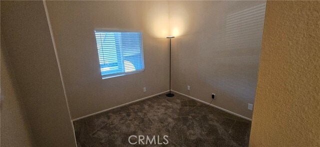 Building Photo - 26914 Rainbow Glen Dr