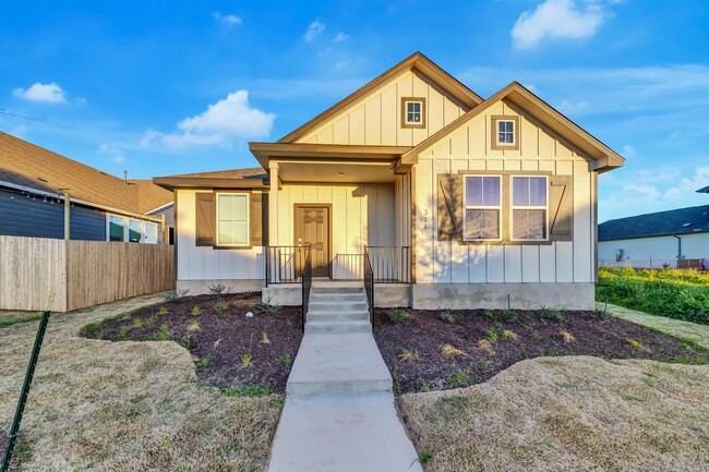 Building Photo - 311 Ravens Crst Dr