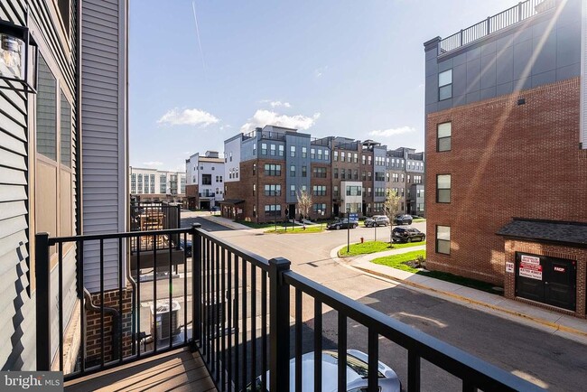 Building Photo - 21835 Express Ter