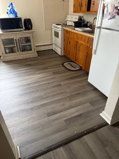 Living room with new LVT floor - 540 Imo Dr