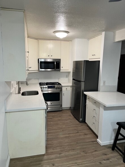 Building Photo - 1101 West Macarthur Boulevard