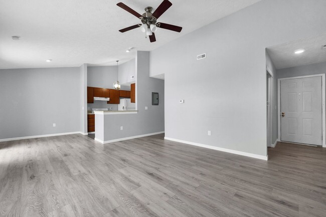 Building Photo - Stylish 2-Bedroom Condo with Vaulted Ceili...