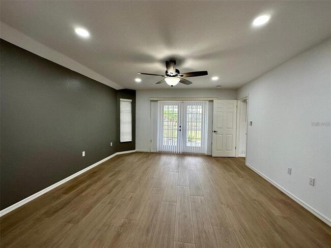 Building Photo - 2169 Onondaga Ln