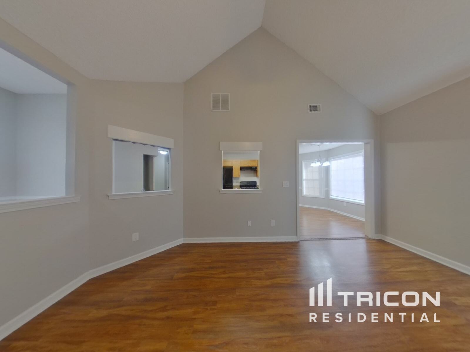 Building Photo - 804 Ravins Way