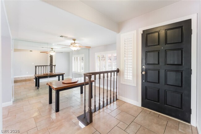 Building Photo - 8232 Bermuda Beach Dr