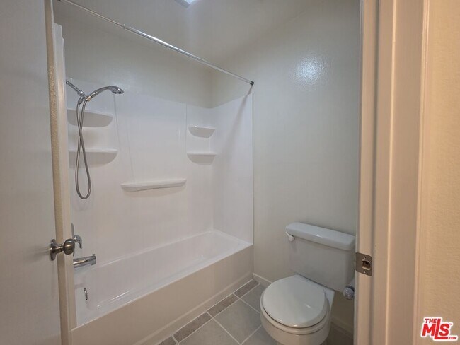 Building Photo - 8505 Gulana Ave