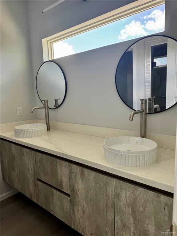 Building Photo - 18 Stablewood