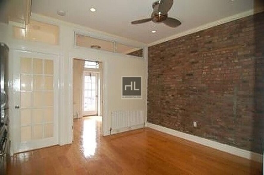 Building Photo - E 1ST ST.