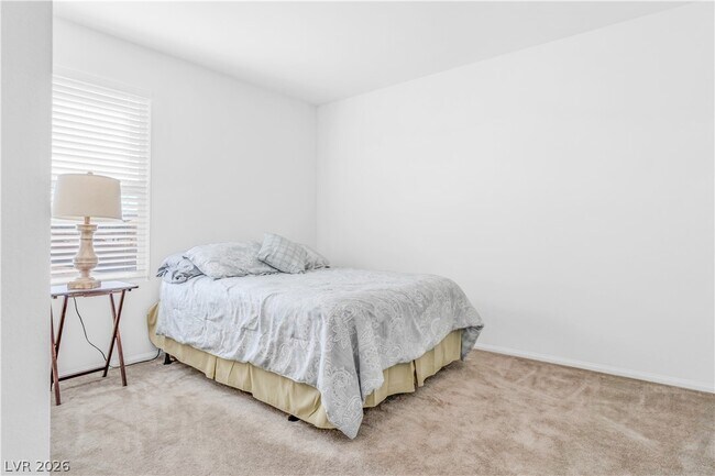Building Photo - 10289 Massachusetts Ln