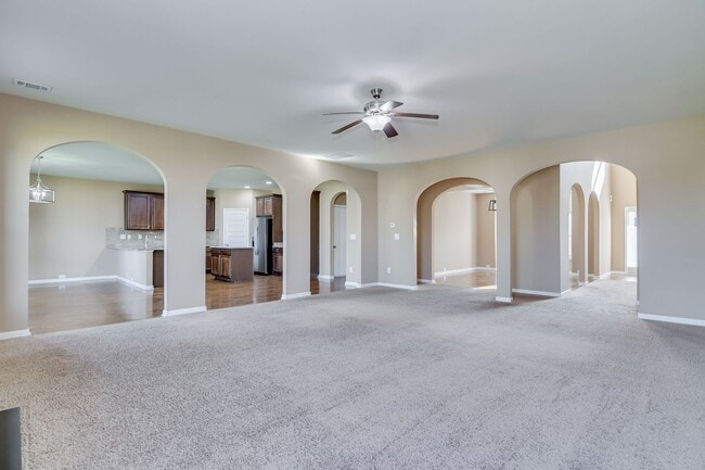 Building Photo - 5403 Hadwin Ct
