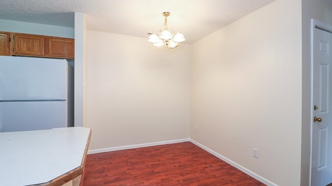 Building Photo - Stephen-2139