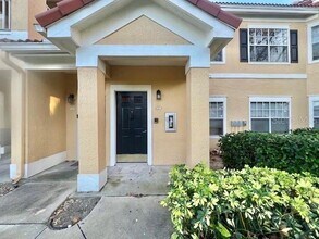 Building Photo - 424 Arbor Lakes Cir