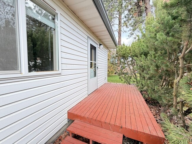 Building Photo - Downtown Coeur d'Alene Rancher