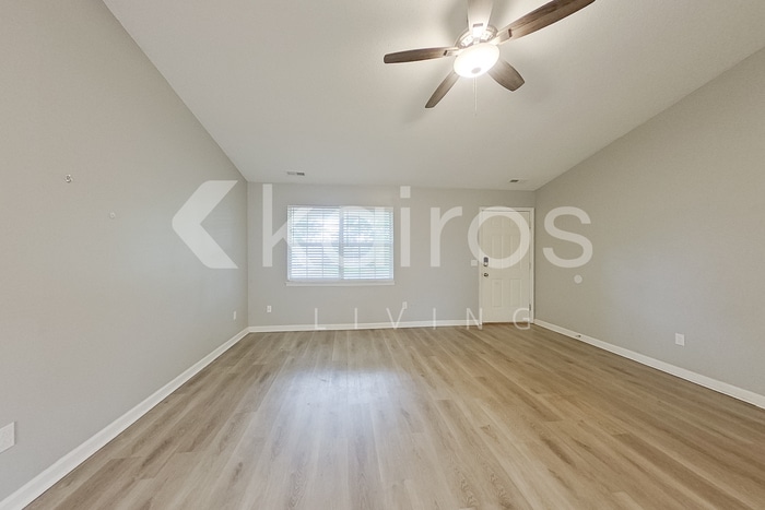 Building Photo - 103 Piper Ln
