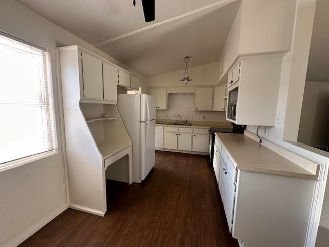 Building Photo - 6834 N 14th St