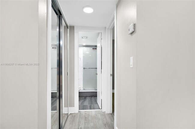 Building Photo - 100 Ashbury Rd