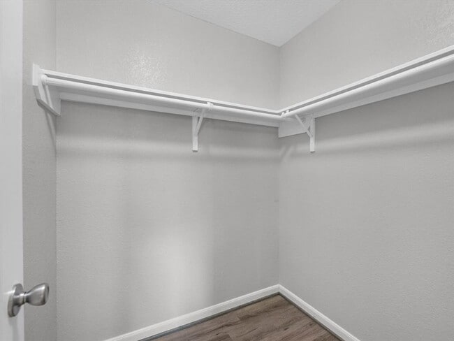 Building Photo - 16010 Sweetwater Fields Ln