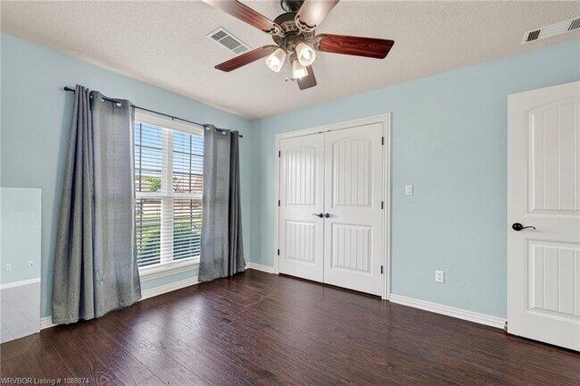 Building Photo - 3725 Colfax Way