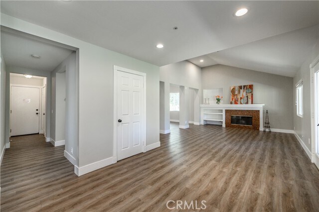 Building Photo - 11208 Greycliff Ave