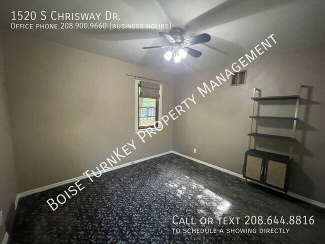 Building Photo - 1520 Chrisway Dr