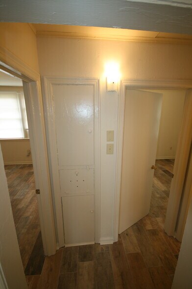 Hall - 2308 Rose Dr