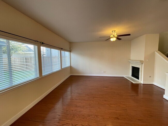 Building Photo - 11928 Prior Park Dr