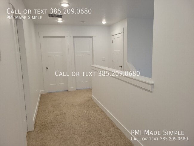 Building Photo - 10884 N Slate Ln