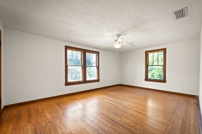 Building Photo - 4315 Antisdale St