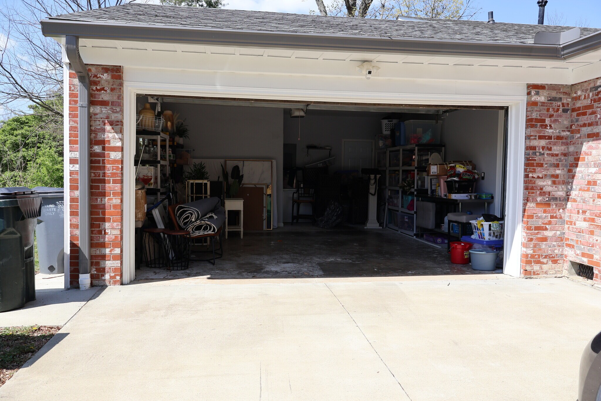 Building Photo - 3497 Castleton Hl