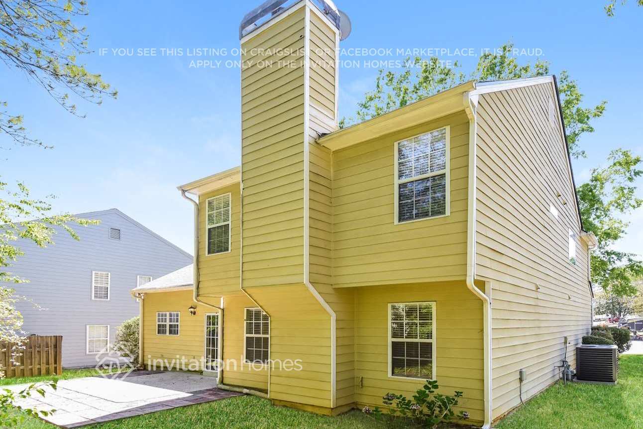 Building Photo - 1479 Evanston Ln