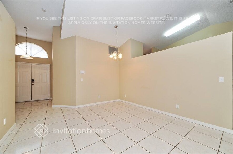 Building Photo - 207 Belfort Pl