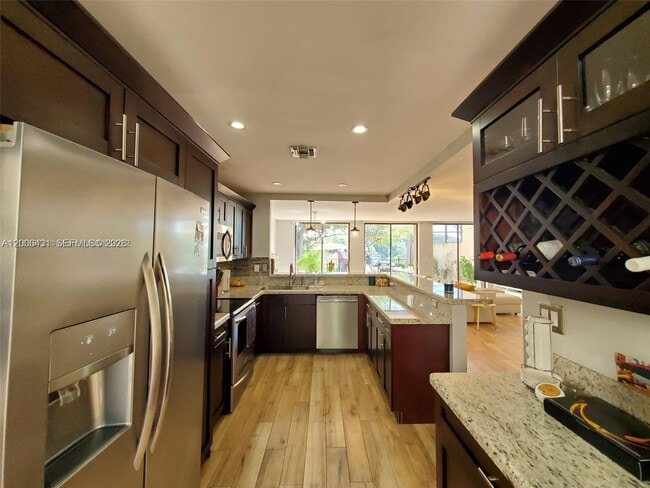 Building Photo - 3619 Torremolinos Ave