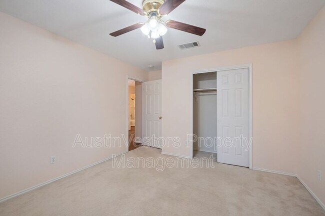 Building Photo - 17131 Dashwood Creek Dr