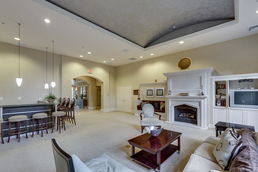 Building Photo - 42421 Rockrose Sq